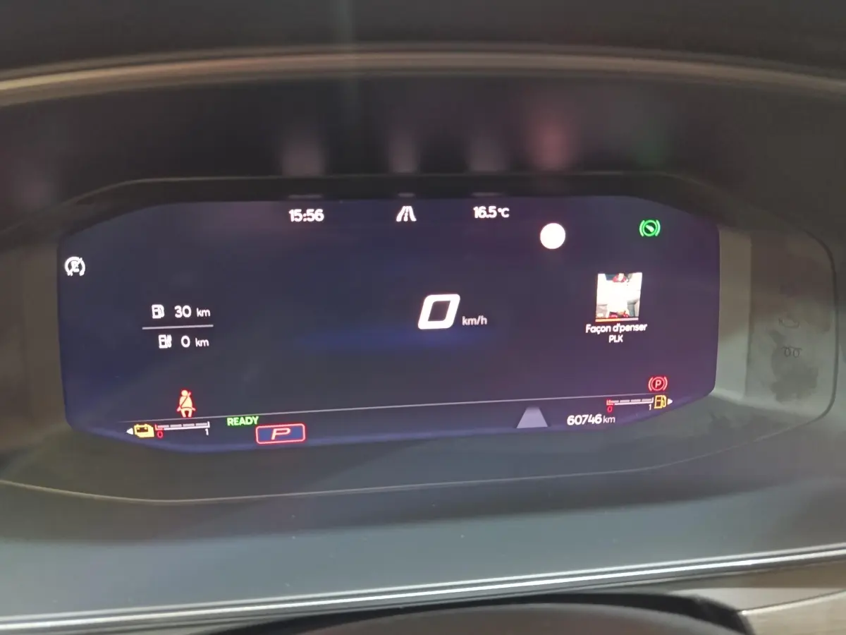 Affichage numérique du combiné d'instruments du CUPRA Formentor 1.4 e-HYBRID, avec vitesse à 0 km/h.