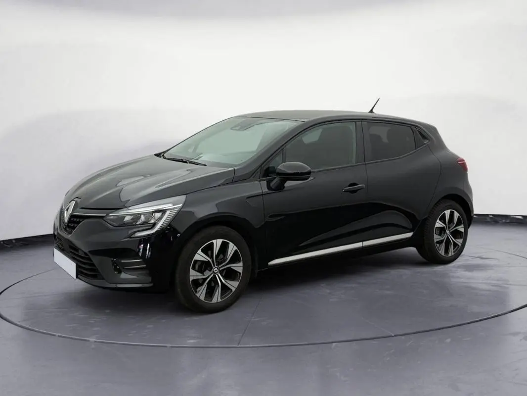 Renault Clio V TCe 100 GPL noir vue 3/4 avant droit, jantes alliage et lignes épurées visibles.