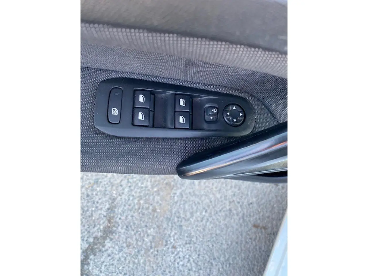 CREATOR: gd-jpeg v1.0 (using IJG JPEG v62), default quality
