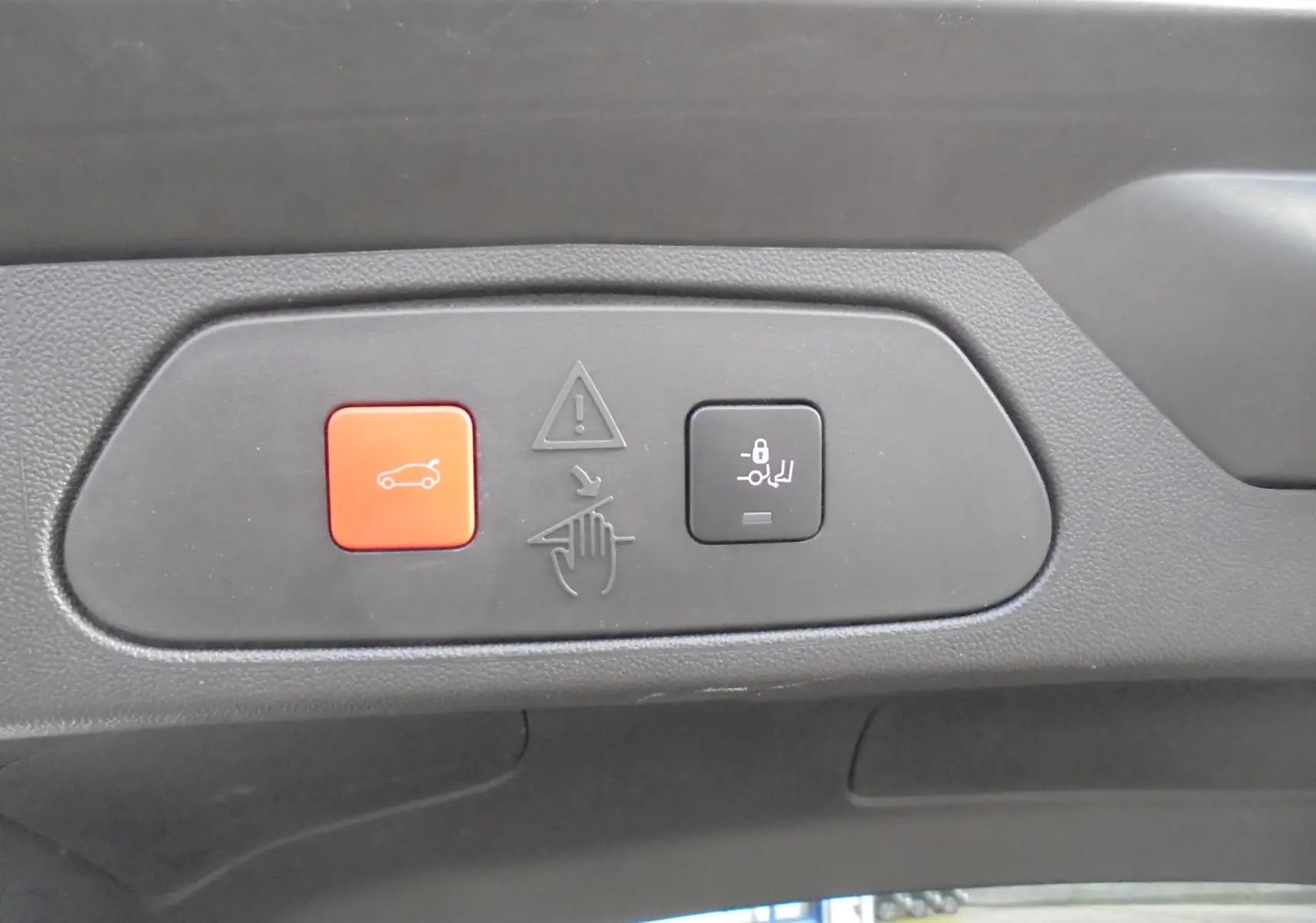 CREATOR: gd-jpeg v1.0 (using IJG JPEG v62), quality = 80
