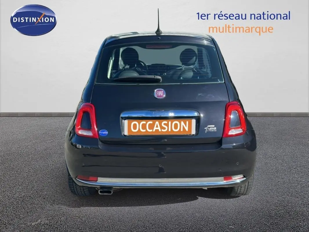 Vue arrière d'une Fiat 500 noire Série 4 avec feux rouges et plaque "OCCASION" visible.