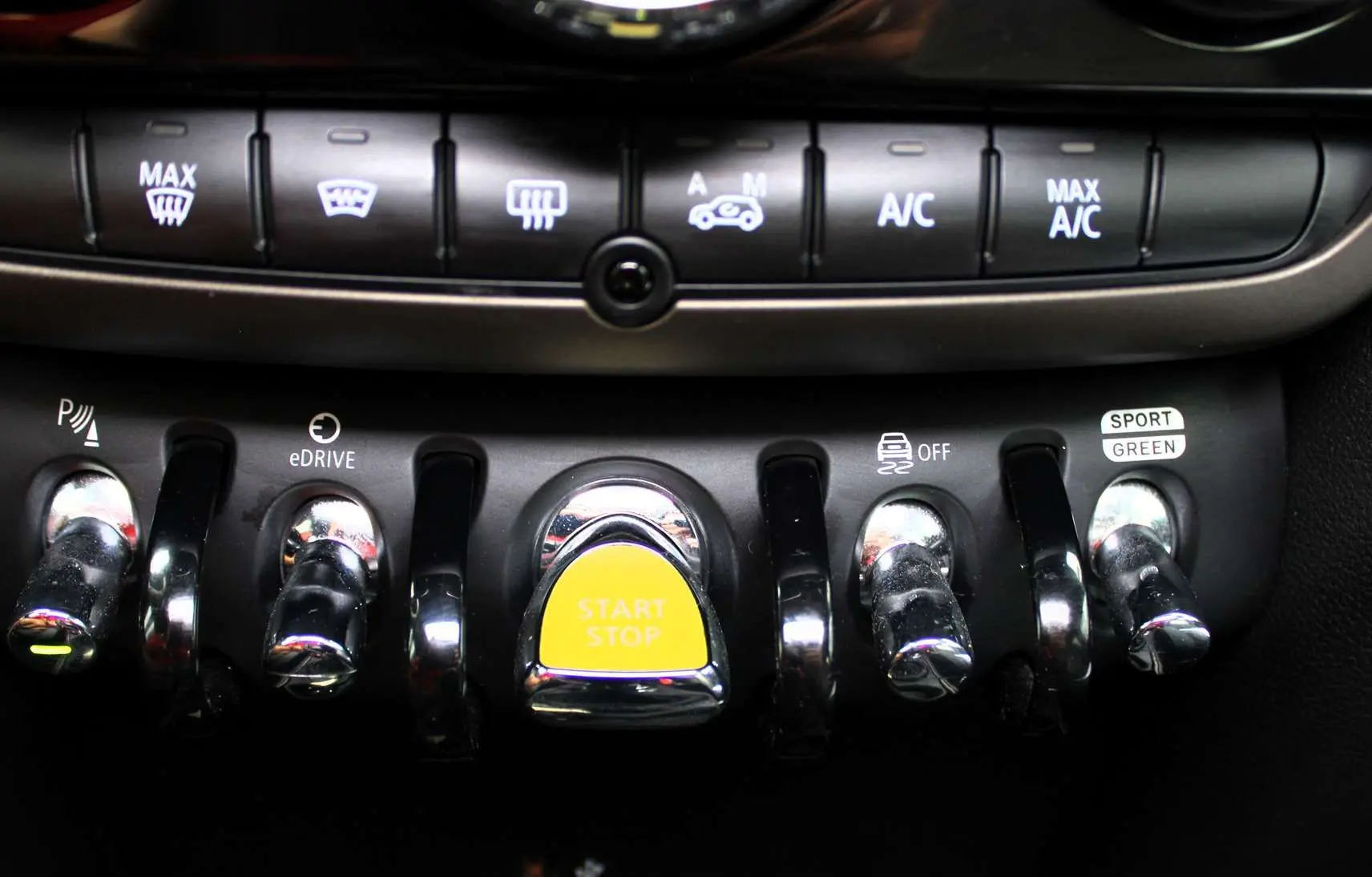 CREATOR: gd-jpeg v1.0 (using IJG JPEG v62), quality = 80
