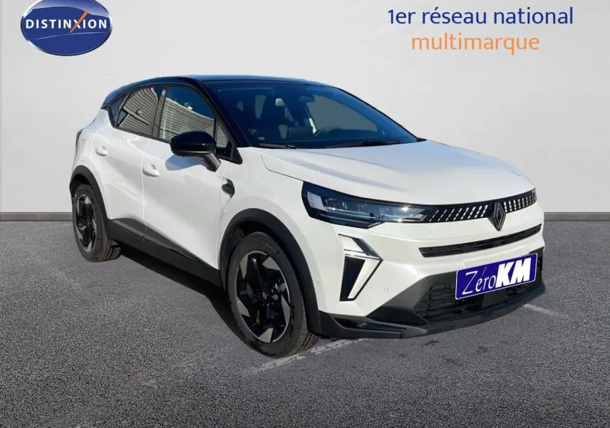 Renault Captur E-Tech hybride blanc nacré avec toit noir, vue 3/4 avant droit sur fond neutre.