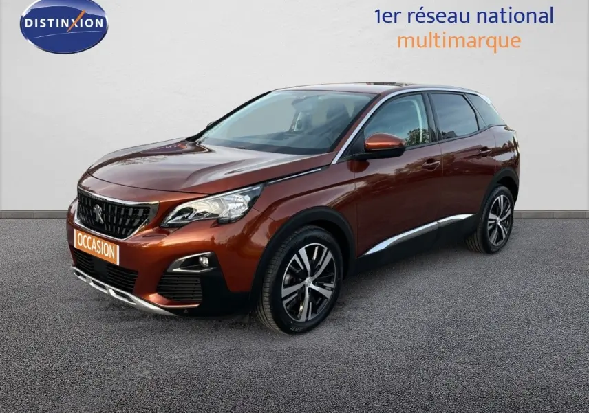 Peugeot 3008 Cooper Metal vue 3/4 avant droit, SUV diesel 2019 avec jantes alliage et calandre noire distinctive.