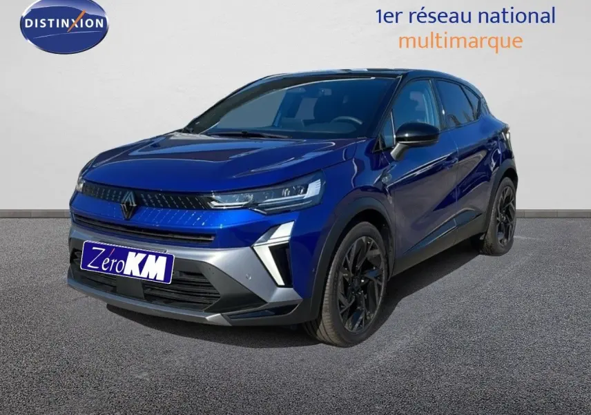 Renault Captur E-Tech hybride 2025 bleu Iron Metal avec toit noir, vue 3/4 avant côté droit, jantes noires distinctives.