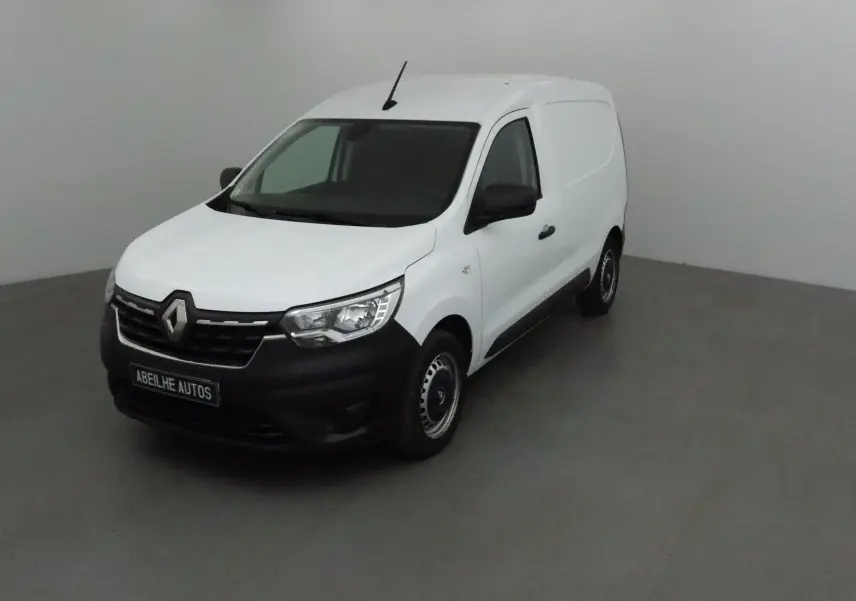 Renault Express Van blanc en 3/4 avant droit, avec calandre noire et jantes acier simples.