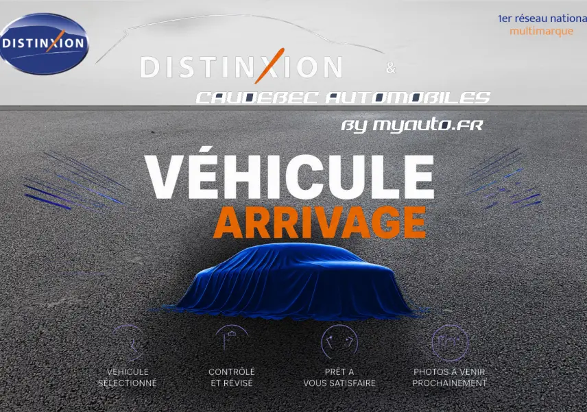 Image montrant un véhicule couvert d’une housse bleue, aucune vue du Toyota C-HR Hybride Rechargeable 223 visible.