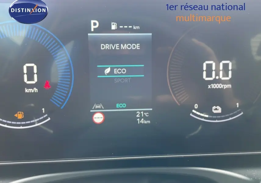 Tableau de bord numérique du Hyundai Tucson 2026, affichant le mode de conduite Eco et vitesse à 0 km/h.