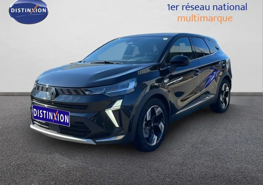 Renault Symbioz noir étoile métal en 3/4 avant droit, avec signature lumineuse distinctive et jantes modernes.