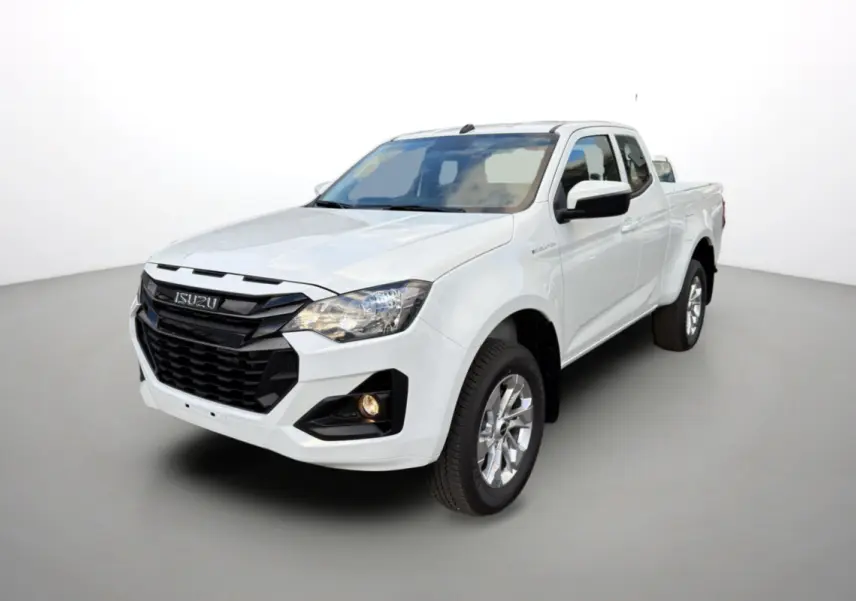 Isuzu D-MAX 2.2 TD 164 Space Evolution blanc Splash, vue 3/4 avant droit avec calandre noire et jantes alu.