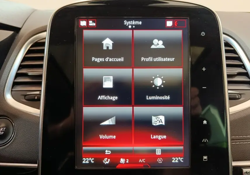 Écran tactile central du tableau de bord du Renault Espace noir 2018, affichant les réglages système.