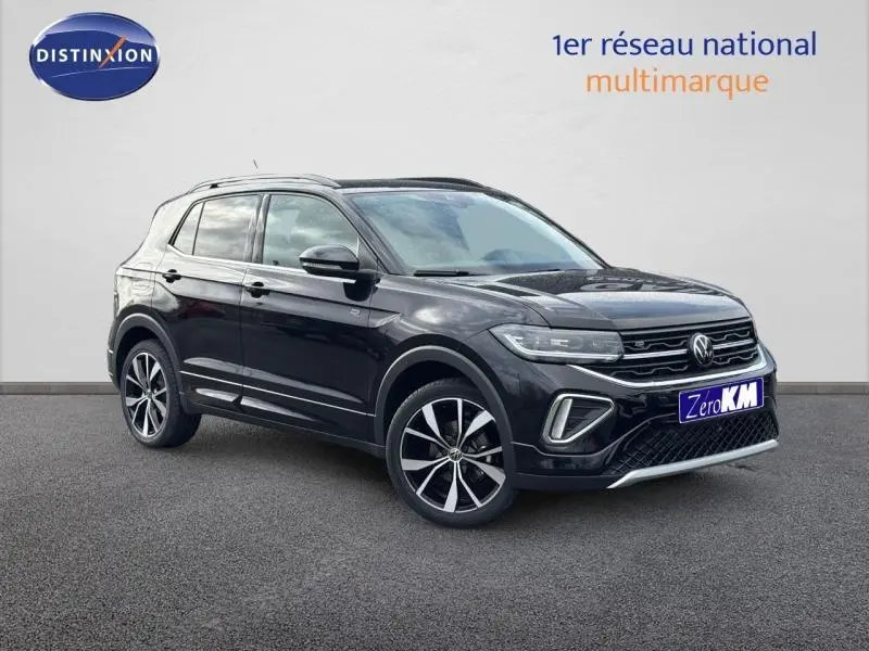 Volkswagen T-Cross 1.0 TSI R-Line noir nacré en 3/4 avant droit avec jantes alliage distinctives.