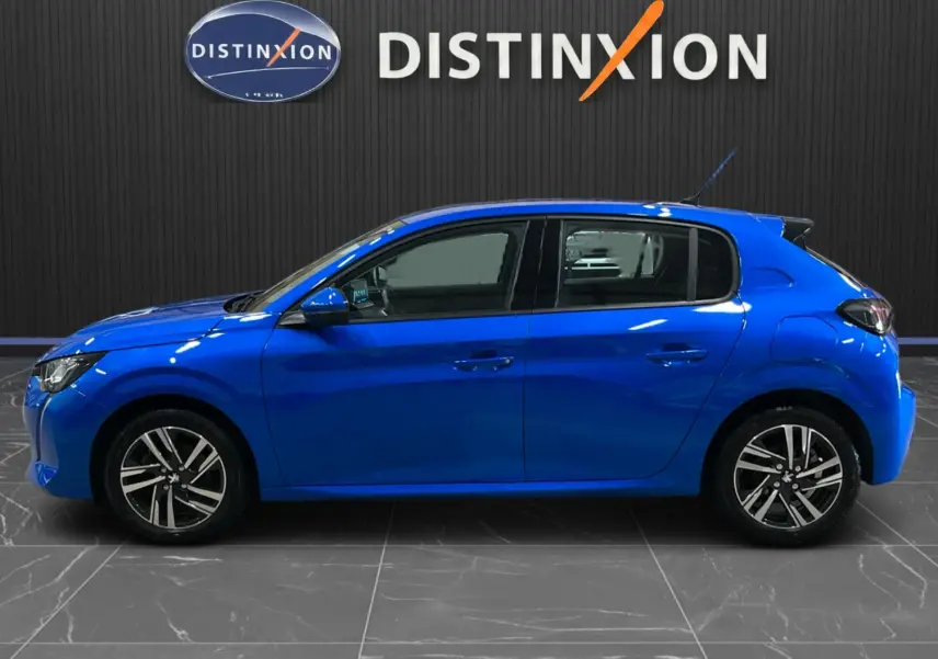 Peugeot 208 Bleu Vertigo vue de profil côté gauche, avec jantes alliage bi-ton et cinq portes visibles.