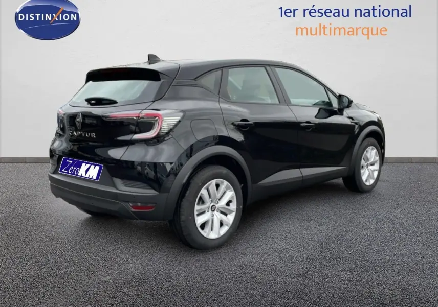 Vue 3/4 arrière droite d'un Renault Captur noir étoile métal 2025 avec feux LED et jantes alliage.