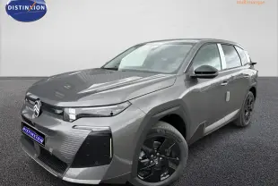 Citroën C5 Aircross gris platinium en 3/4 avant droit, avec jantes noires et calandre moderne.