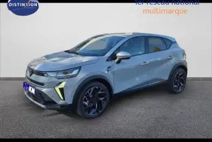 Renault Captur E-Tech gris Rafale en vue 3/4 avant droit avec jantes noires et toit gris contrasté.