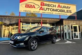 Nissan X-TRAIL noir intense vue 3/4 avant droit devant concession Brech Auray Automobiles