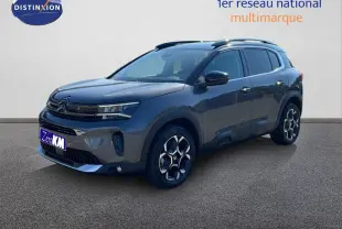 Citroën C5 Aircross gris platinium métal avec toit noir, vue 3/4 avant droit, jantes bi-ton distinctives.