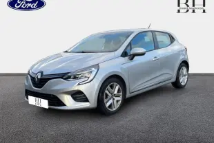 Renault Clio 2019 gris platine vue 3/4 avant droit avec jantes alliage et feux LED diurnes allumés.