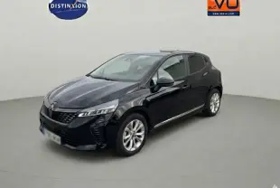 Renault Clio V dCi 100 Evolution noire vue 3/4 avant droit sur fond neutre, vitres surteintées et jantes alliage.