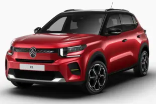 Citroën C3 hybride rouge vue 3/4 avant droit, avec toit noir et jantes au design hexagonal.