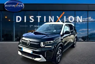 Citroën C3 Aircross noir vue 3/4 avant droit, avec toit blanc et jantes alu distinctives.