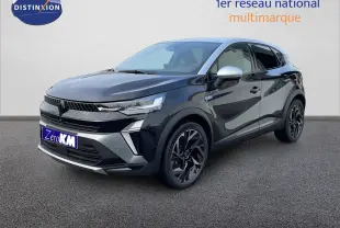 Renault Captur E-Tech hybride noir étoile avec toit gris, vue 3/4 avant droit mettant en valeur ses jantes noires.