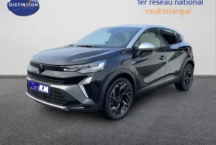 Renault Captur E-Tech hybride 2025 noir étoile avec toit gris, vue 3/4 avant droit soulignant ses jantes noires distinctives.